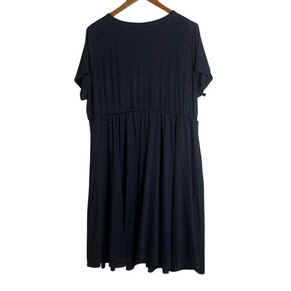 Torrid black short sleeve dress. Size 3X - Picture 7 of 9